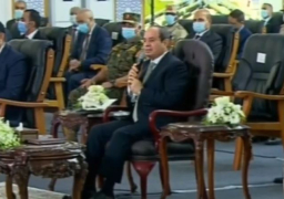 السيسي: اتوجه بالشكر لله على ما يتحقق من مشروعات على أراض مصر