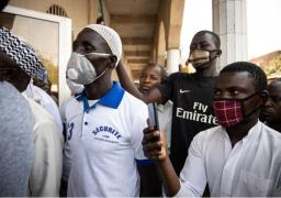 إفريقيا تتخطى حاجز 200 ألف وفاة جراء كورونا مع تباطؤ التحصين