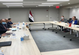 شكري يبحث مع نظيرته الألبانية تعزيز التعاون وتنسيق الموافق بين البلدين