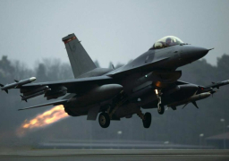 طائرات وزوارق إسرائيلية تقصف مواقع للفصائل الفلسطينية في غزة