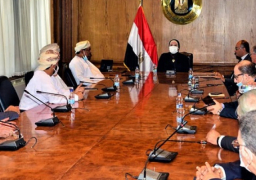 وزيرة الصناعة تؤكد الحرص على تعزيز التعاون الاقتصادي بين مصر وسلطنة عمان