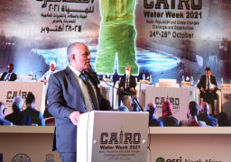 فى اطار اسبوع القاهرة الرابع للمياه .. وزير الري يعقد جلسه خاصة لبحث فرص تمويل المرحله الثانيه لدراسات جدوى مشروع الربط الملاحي بين بحيرة فيكتوريا والبحر المتوسط