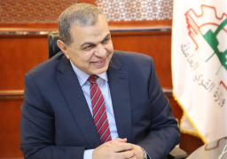 القوى العاملة : التفتيش على 222 منشأة وتحرير 73 محضر مخالفة وغلق 11 منشأة بدمياط