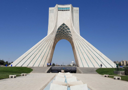 طهران : نرفض ربط “تبادل السجناء” بالمفاوضات النووية