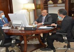 وزيرا البيئة والتنمية المحلية يناقشان التقرير المشترك لآخر مستجدات منظومة عقود التشغيل للمخلفات بالقاهرة
