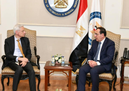 مباحثات مصرية فرنسية لتعزيز التعاون في قطاع البترول والغاز