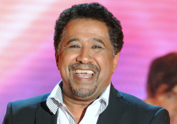 وسائل إعلام تكشف حقيقة منع بث أغاني الفنان الشاب خالد فى الجزائر