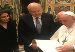 بابا الفاتيكان: أدعو جميع اللبنانيين إلى التعاون لإنقاذ وطنهم