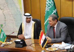 سعفان يبحث مع نظيره السعودي الربط الإلكتروني لتقنين أوضاع سفر العمالة