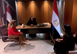 فى اجتماع موسع نظمه المكتب التجارى المصرى بدبى وزيرة التجارة تبحث مع مسئولي شركة “طلبات” التوسع فى تطبيق خدمات التوصيل الذكية بالسوق المصرى