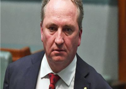 وزيرالنقل فى الحكومة البريطانية يدخل في عزل صحي