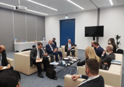 عبد العاطى والقصير يلتقيان ممثلى كبرى الشركات المتخصصة في مجال المياه