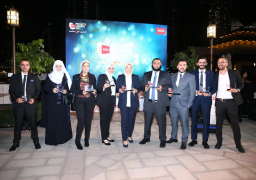 وزير الإسكان يهنىء شركة المقاولون العرب لحصد عدد من الجوائز الجديدة