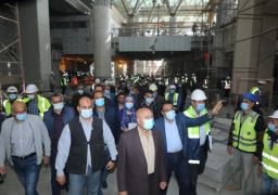 “الوزير”يتابع الاعمال الإنشائية والكهروميكانيكية للقطار الكهربائي