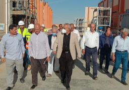 مسئولو”الإسكان” يتفقدون أعمال تطوير وتوسعة طريق” العاشر من رمضان – بلبيس ” بطول ٢٢ كم