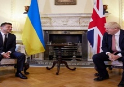 زيلينسكي وجونسون يبحثان قضايا أمن الطاقة والتسوية السلمية في دونباس