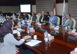 مسئولو هيئة المجتمعات العمرانية الجديدة يعرضون على وفد عراقي التجربة العمرانية للهيئة في عهد الرئيس عبدالفتاح السيسي