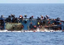 اليونان: مقتل 13 شخصا وإنقاذ 62 آخرين في ثالث تحطم لمراكب المهاجرين