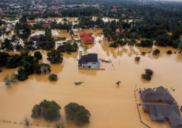 ماليزيا: ارتفاع قتلى الفيضانات إلى 48 شخصا