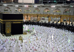 السعودية تعلن عن تفاصيل حجز تصاريح العمرة لشهر يناير