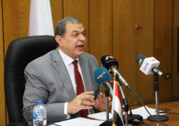 القوى العاملة : صرف 2.3 مليون جنيه للعمالة غير المنتظمة بأسوان