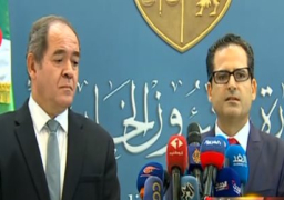 وزيرا الخارجية التونسي والجزائري يبحثان التحضيرات للقمة العربية
