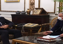 رئيس الوزراء يتابع مع رئيس الهيئة الوطنية للصحافة ملفات العمل