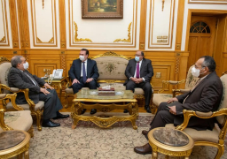 وزير الانتاج الحربي: حريصون على المساهمة في تأهيل المهندسين