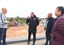 الخطيب يتفقد سير الأعمال الإنشائية بفرع الأهلي في الشيخ زايد