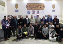 صور..”المحرصاوي” يتفقد جناح الأزهر الشريف جامعًا وجامعةً بمعرض الكتاب