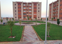 وزير الإسكان يستعرض مشروعات مدينة العاشر من رمضان في 2021