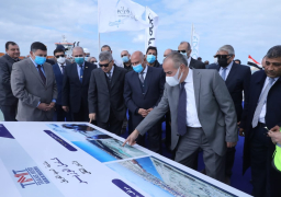 وزير النقل يتفقد أعمال البنية الفوقية لمحطة تحيا مصر متعددة الأغراض بميناء الإسكندرية