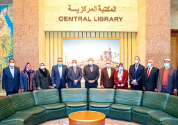 وزير الموارد المائية والري يلتقى عدداً من القيادات الجديدة موجهاً بمواصلة العمل وإتخاذ القرارات بكل حسم مع مراعاة كافة النواحى الفنية والقانونية والمالية