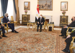 الرئيس: مصر ستتبني مقاربة شاملة ومحايدة خلال رئاستها لقمة المناخCOP27