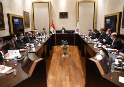 القائم بعمل وزير الصحة والسكان يعقد اجتماعه الأسبوعي لمتابعة سير العمل بخطة التصدي لجائحة فيروس كورونا