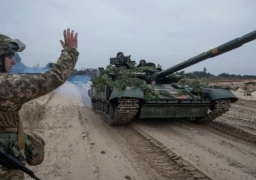 الرئيس الأوكراني يستدعي جنود الاحتياط