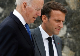 بايدن وماكرون يبحثان الوضع حول أوكرانيا ويؤكدان ضرورة تنسيق المواقف