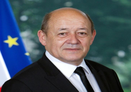 لودريان: روسيا تتظاهر بالتفاوض على خلفية أزمة أوكرانيا