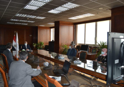 وزير الموارد المائية والممثل المقيم لبرنامج الأمم المتحدة الانمائي يبحثان موقف المشروعات الممولة من “صندوق المناخ الأخضر”