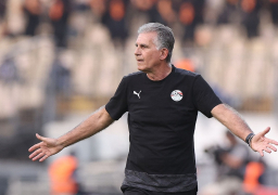 “كيروش” يطالب الجماهير برفع علم مصر في نوافذ المنازل قبل المباراة