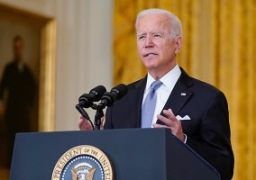 بايدن يصل إلى مقر انعقاد قمة الناتو في بروكسل لبحث الحرب بأوكرانيا