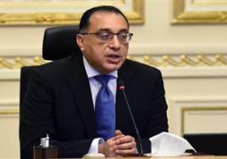 مدبولي يستعرض التيسيرات المقدمة للنهوض بالمشروعات المتوسطة والصغيرة