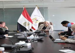 وزيرة البيئة تناقش مع المدير التنفيذي لصندوق المناخ الأخضر نتائج زيارته لمصر