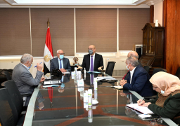 وزير الإسكان ومحافظ بورسعيد يتابعان المشروعات الجارى تنفيذها بالمحافظة