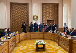 شكري وديندياس يبحثان سبل تعزيز العلاقات الثنائية بين مصر واليونان