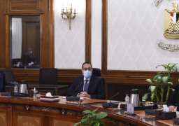 مدبولي يلتقي ممثلي الغرف التجارية للاطمئنان على توافر السلع الأساسية