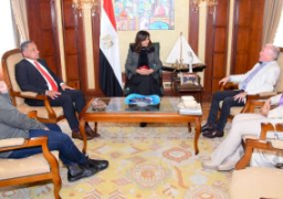 “مكرم”تستقبل خبيرًا مصريًا في الصناعات الخضراءوتدويرالمخلفات باستراليا