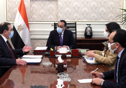 رئيس الوزراء يلتقي وزير البترول لاستعراض ملفات عمل الوزارة