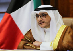 الكويت تؤكد ضرورة إيجاد حل سلمي للأزمة الأوكرانية