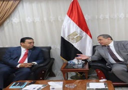 وزيرا العمل المصري والليبي يبحثان الحد الأدني للأجور والتأمين الصحي وكافة التسهيلات لإستقدام العمالة المصرية لإعادة الإعمار